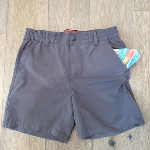 Youth boys size 10-12 BURLEBO shorts.